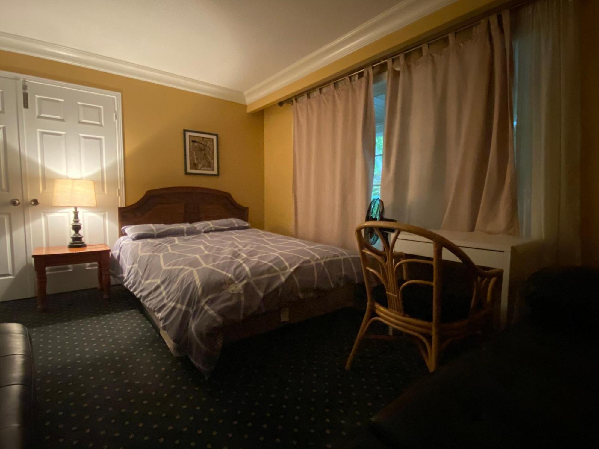 Quiet And Comfortable Homestay Оквілл Номер фото
